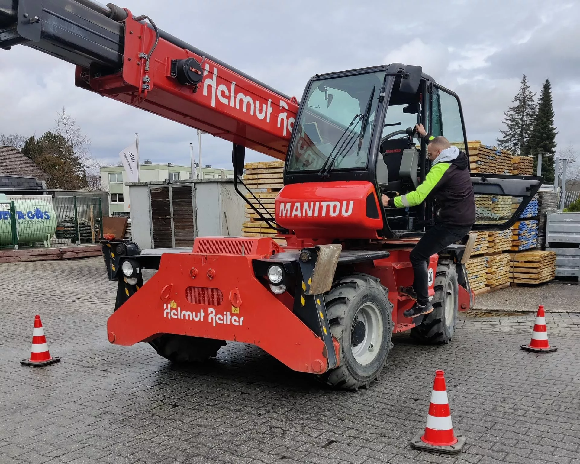 Richtig in Teleskopstapler einsteigen