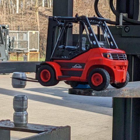 Gabelstapler Geschicklichkeit Praxis Übung